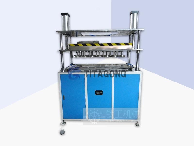 整版吸塑蓋飛邊機